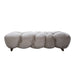 Moderne beige 3-zitsbank van PTMD met een zachte polyester bekleding en een uniek geweven design op donkere pootjes.