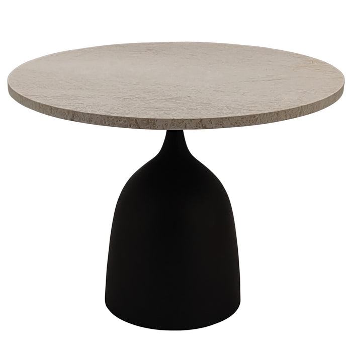 Beige ronde bijzettafel Patras van 60 cm met een natuurstenen blad en een zwarte, kegelvormige voet.