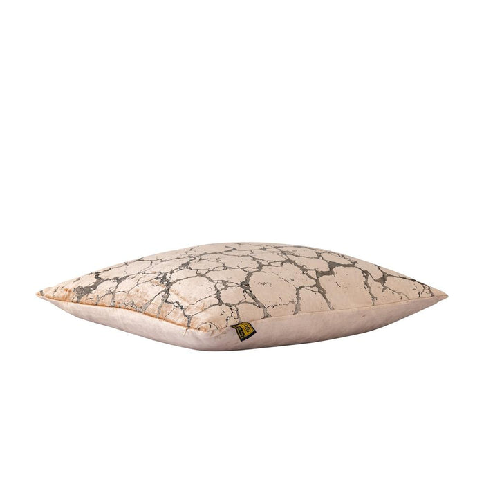 Decoratief kussen Kyleen Goud Fluweel Vierkant Sierkussen Crackle Print-Decoratief kussen-PTMD