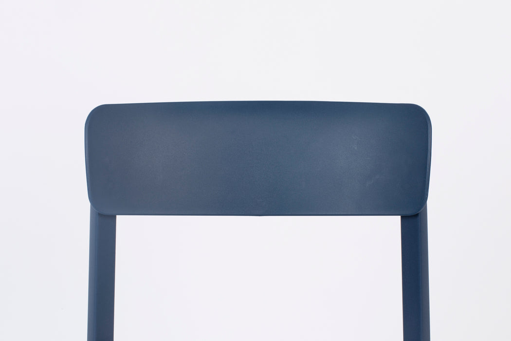 Eetkamerstoel Clive Donker Plastic Blauw 47x48 cm-Eetkamerstoelen-Creating Home