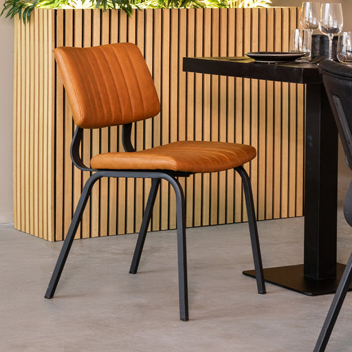 Eetkamerstoel Gusto Cognac Kunstleder 46x56x79 cm-Eetkamerstoelen-LABEL51