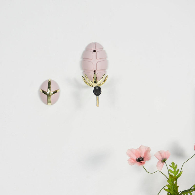 Kapstok TICK Pale Pink Goud 7.5x3.5x9.5cm Spinder Design-Kapstokken-Spinder