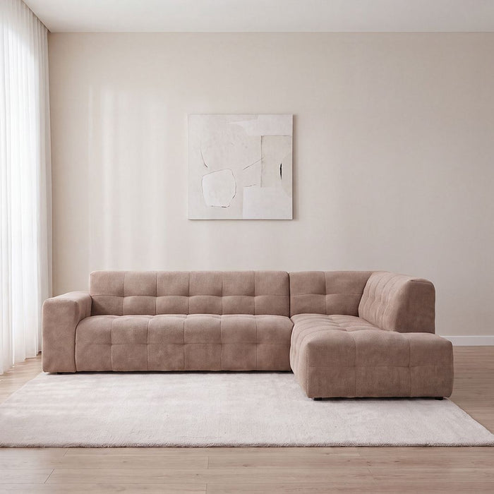 LABEL51 hoekbank Lorenzo rechts in Clay chenille in een woonkamer