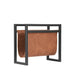 LABEL51 magazinehouder van cognac leder in een zwart metalen frame, 45x20x38 cm.