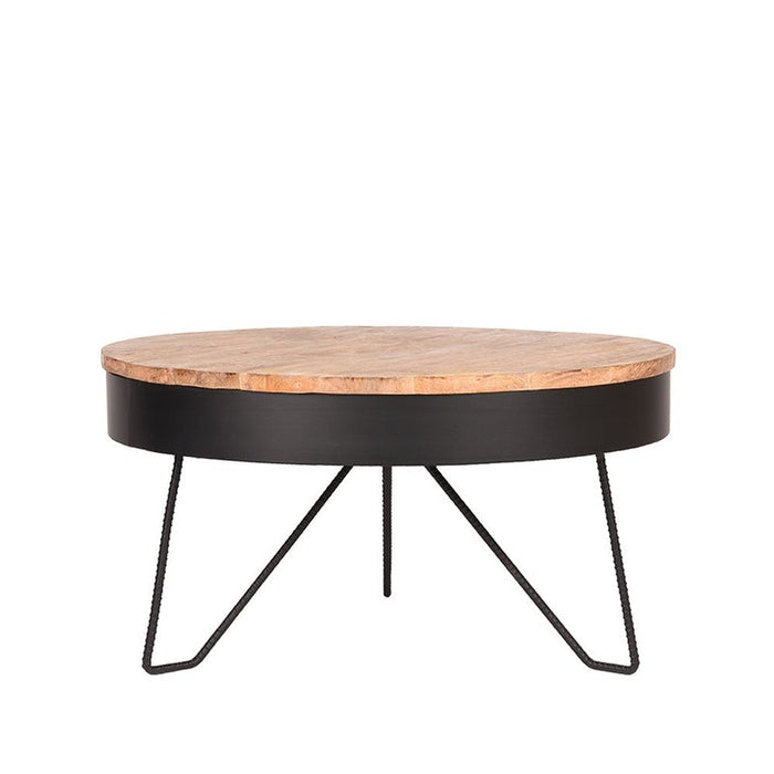 Ronde salontafel Saran van 80 cm met mangohouten blad en zwart metalen frame op drie poten.