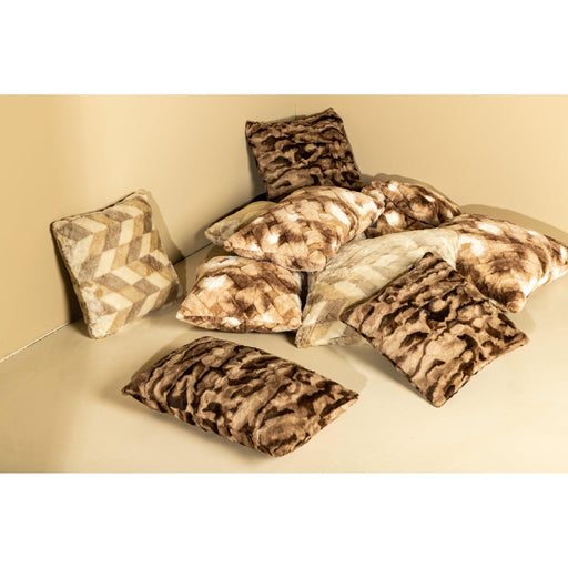 PTMD PTMD Kathleen Crème Imitatiebont Sierkussen Vierkant – Luxe Woondecoratie-Kussens-PTMD