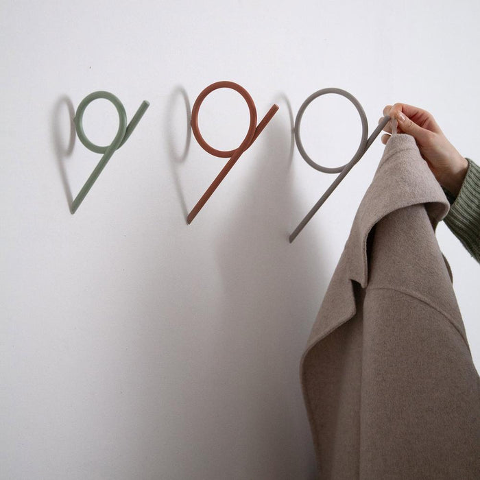 TUBA Kapstok S - Silky Taupe Spinder Design-Kapstokken-Spinder