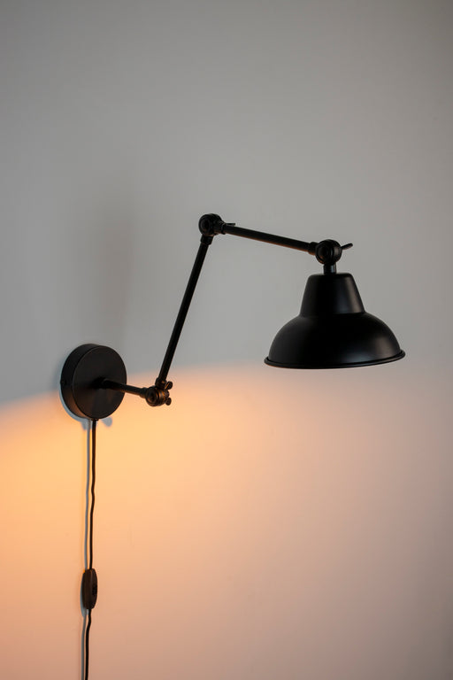 Wandlamp Xavi Metaal Zwart 17x17 cm E27-Tafellampen-Creating Home